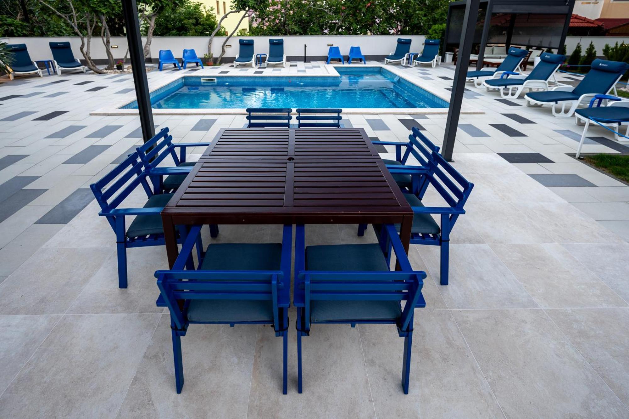 Adorami Apartments Baška Екстериор снимка