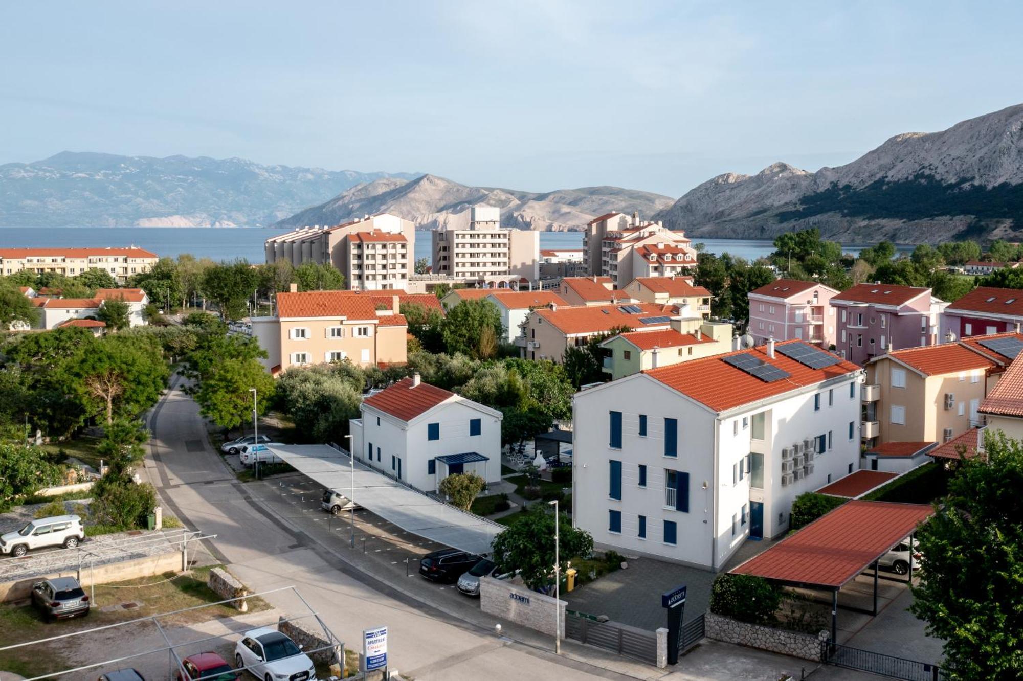 Adorami Apartments Baška Екстериор снимка