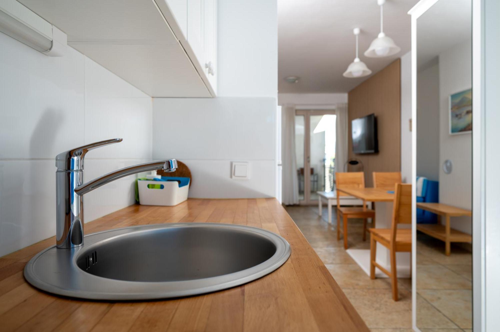 Adorami Apartments Baška Стая снимка